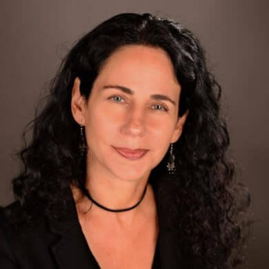 Isabel Betancourt-Levey - Spanish speaking lawyer in Aventura FL