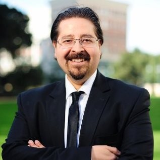 Spanish Speaking Lawyer in Oakland CA - Alexander Cross