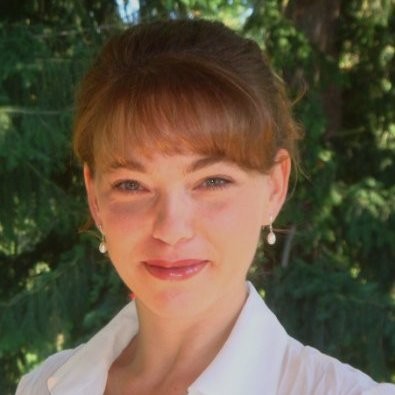 Spanish Speaking Attorney in Seattle Washington - Danielle Muriel Doyle