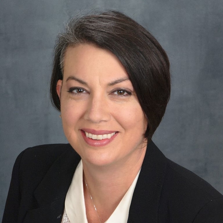 Latino Attorney in Florida - Jennifer Meksraitis