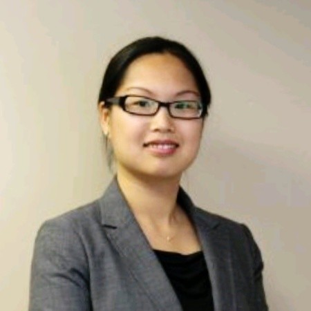 Spanish Speaking EB5 Investment Visa Attorney in USA - Zoe Zhang-Louie